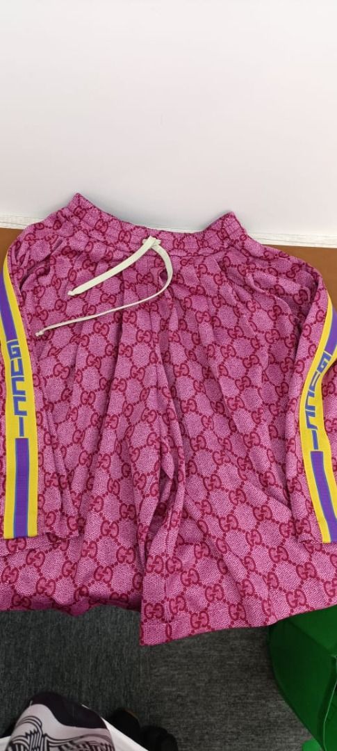 Pink gucci hotsell shorts