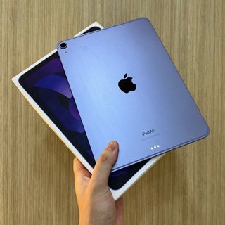 iPad Air 5 64GB / WI-FI+CELLULAR