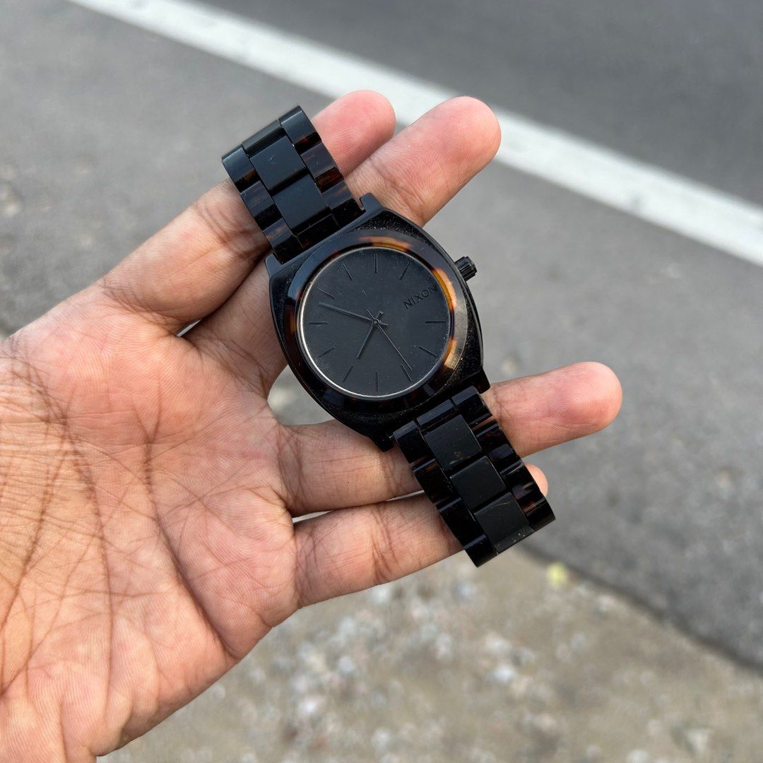 Jam nixon store