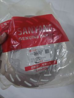 Joymax z , cruisym rear brake disc