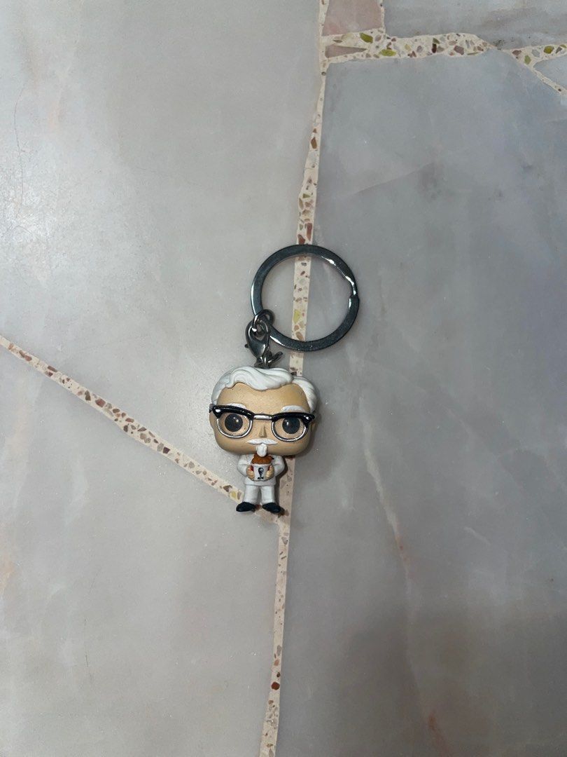 kfc mascot keychain Hobbies Toys Memorabilia Collectibles Vintage Collectibles on Carousell
