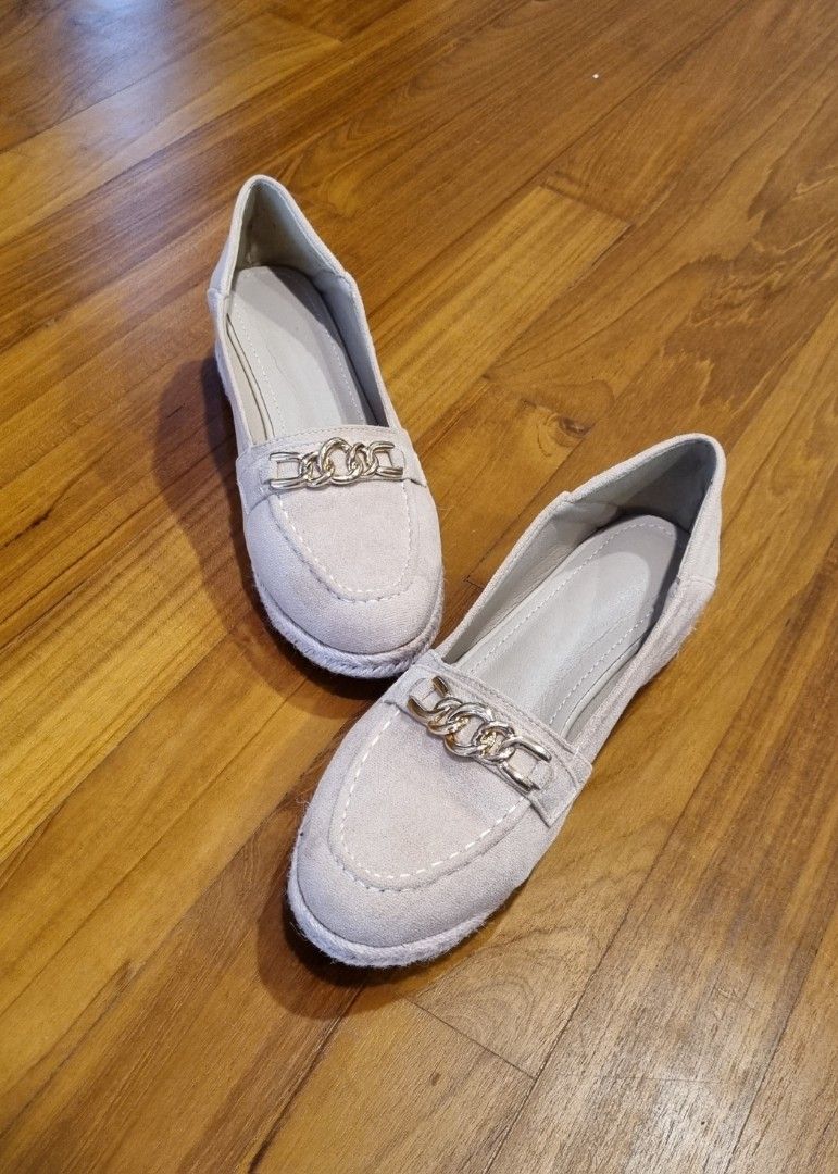 White discount wedge loafers