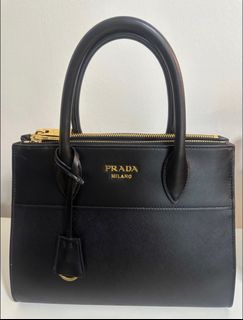 Prada Pattina mini bag in black saffiano leather GHW - DOWNTOWN
