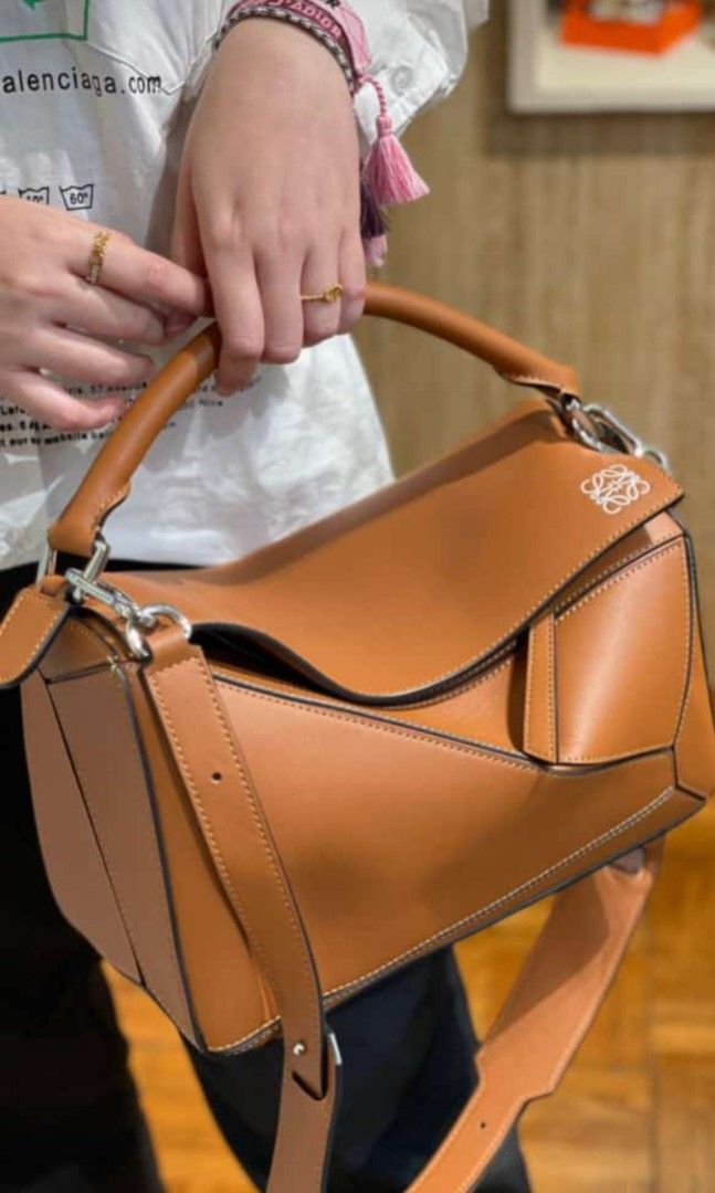 Loewe puzzle bag size 29cm ready in Tan Black Khaki Grey