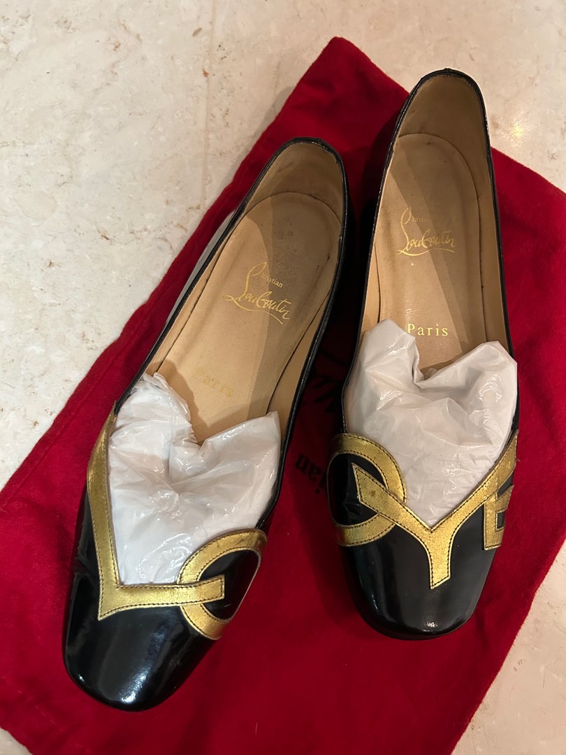 Louboutin love flats sales