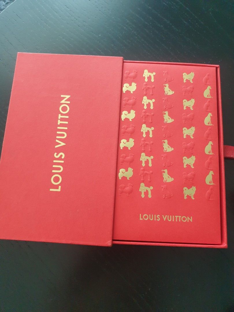 LIMITED EDITION) Louis Vuitton LV Set of 8 Angpaos - CNY Year of