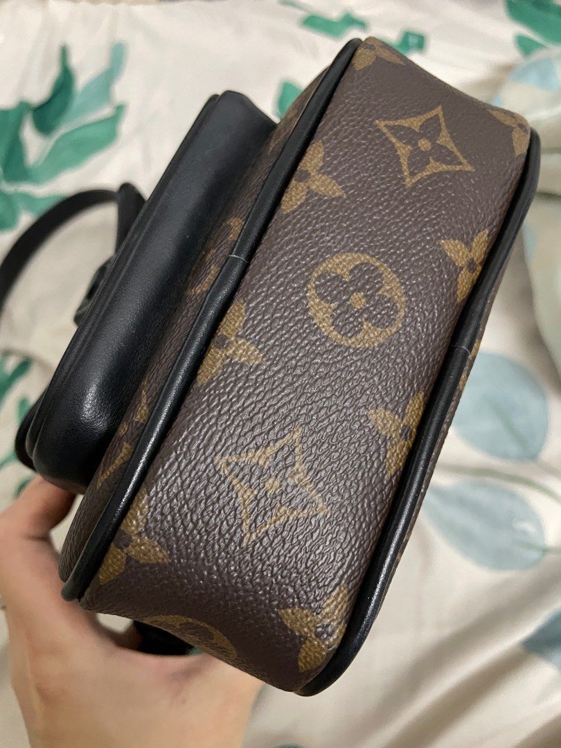 LOUIS VUITTON LV CHRISTOPHER WEARABLE WALLET M69404, Luxury, Bags & Wallets  on Carousell