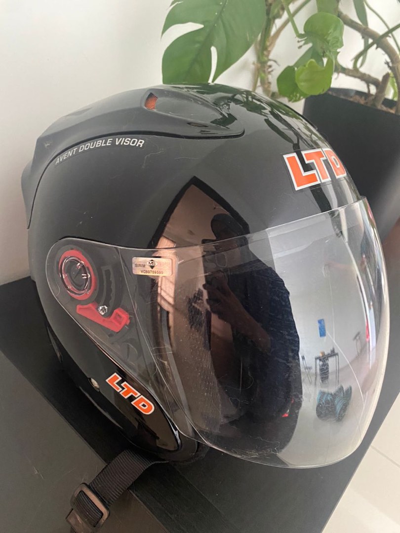 Ltd helmet clearance double visor