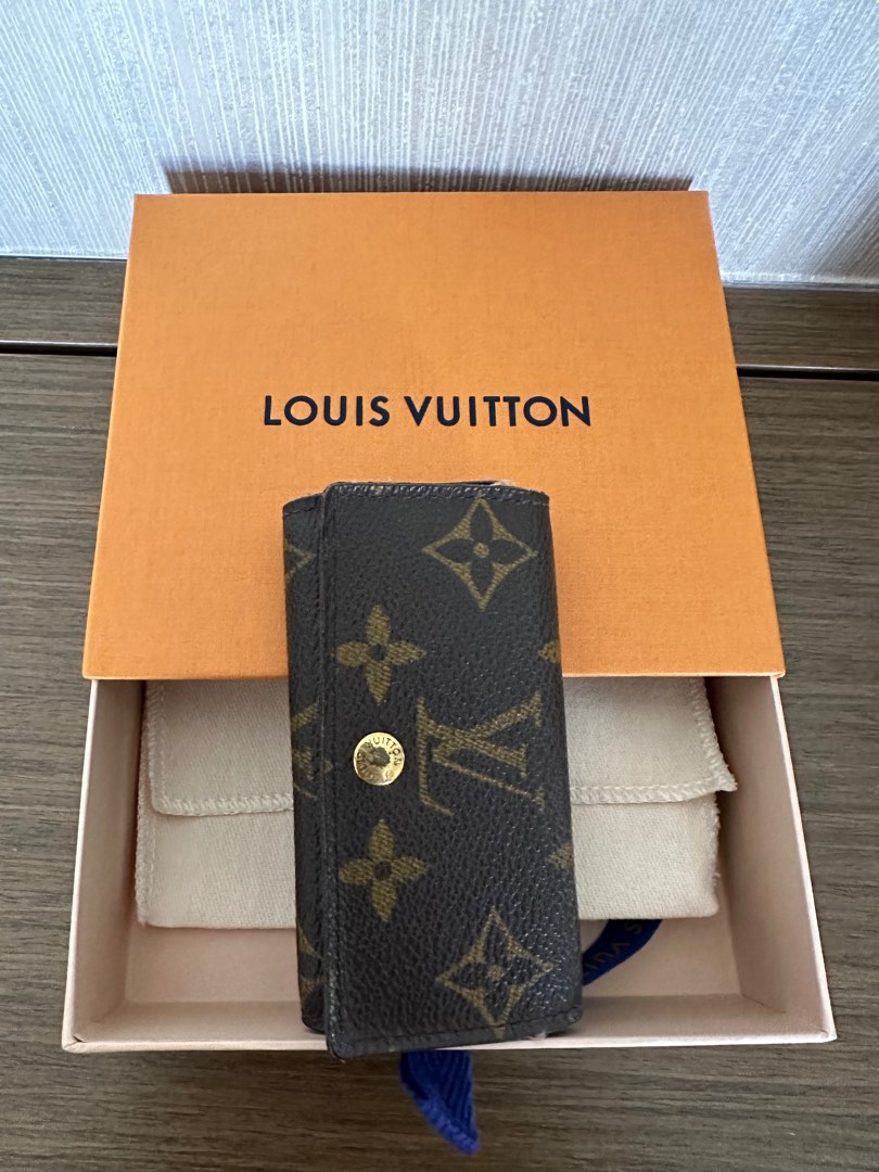 LV 4 key Holder Luxury Accessories on Carousell