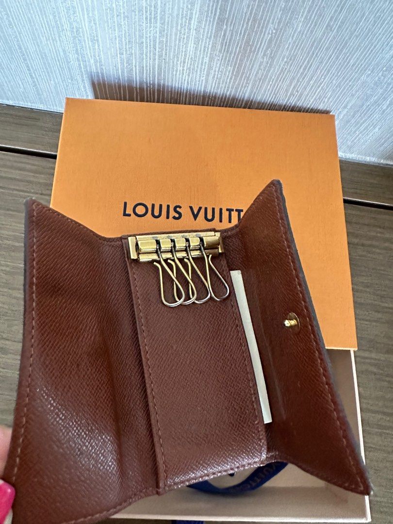 LV💯Made in USA Keyholder, Luxury, Bags & Wallets on Carousell