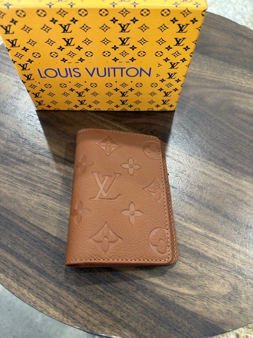 Louis Vuitton LV Monogram Case Holder: iPhone, Cards, Cash