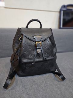 Like new] Rarely used Louis Vuitton Trekking Backpack in Monogram Shadow  Calf Leather (M43680), Luxury, Bags & Wallets on Carousell