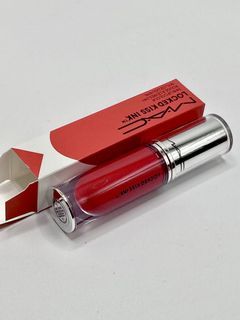 Mac locked kiss transferproof shade 72