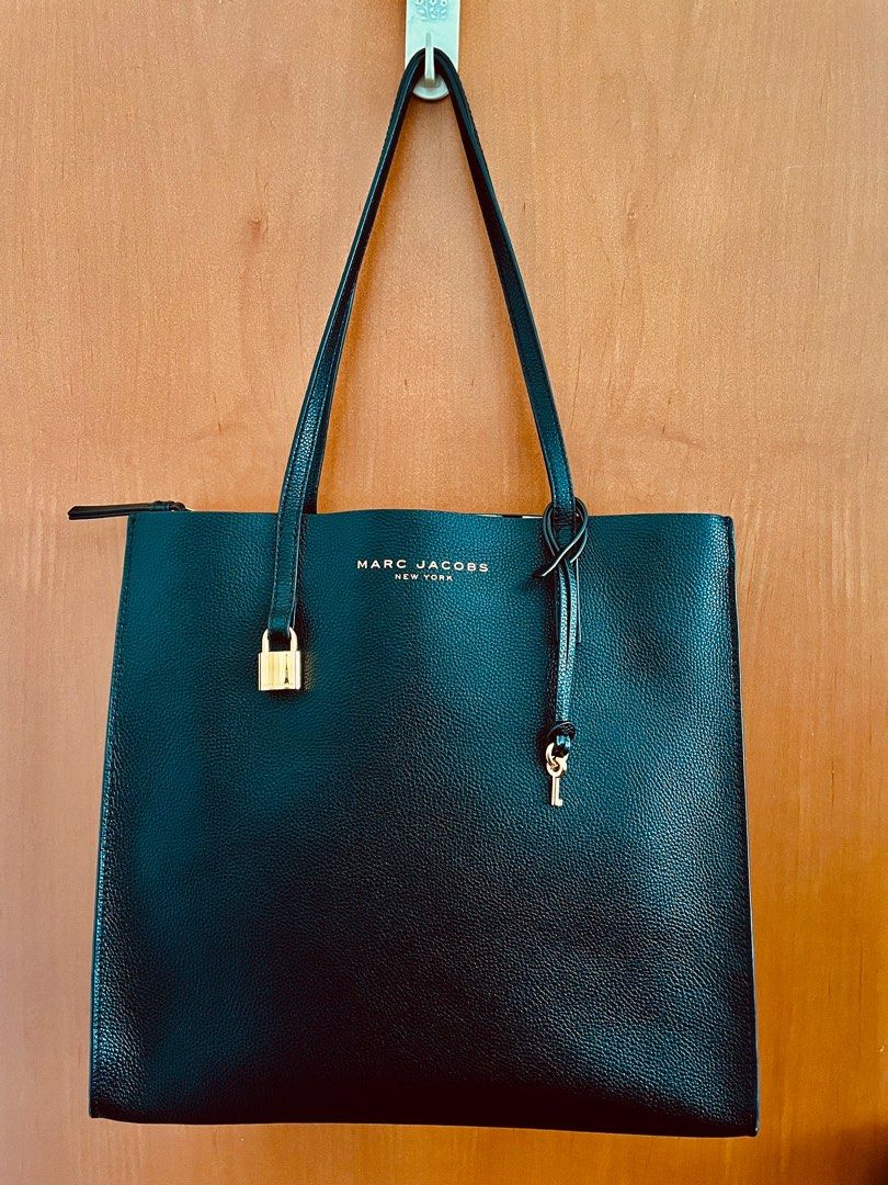 Tote bag Marc Jacob The Grind Tote Bag in Black M0015684 Women s