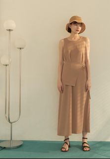 全新marjorie/lady mint綁帶片裙裝飾背心洋裝L
