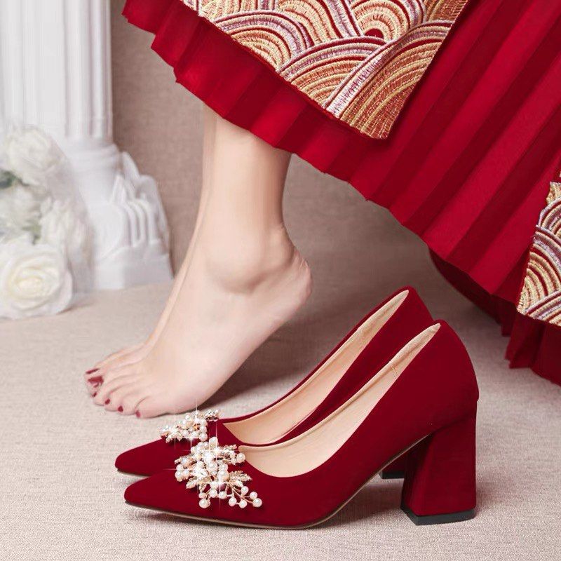 Maroon pumps cheap