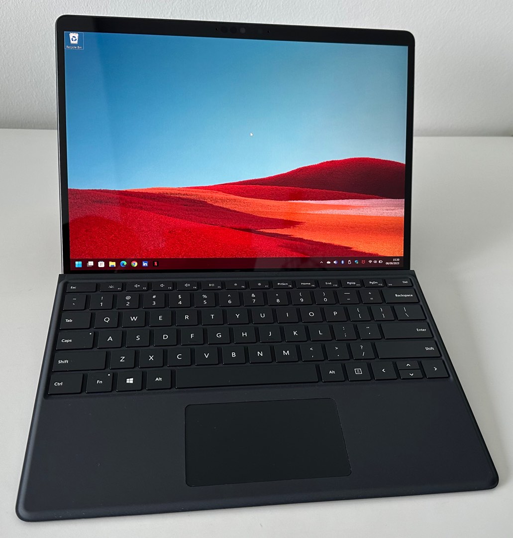 Microsoft Surface Pro X LTE, Computers & Tech, Laptops & Notebooks on