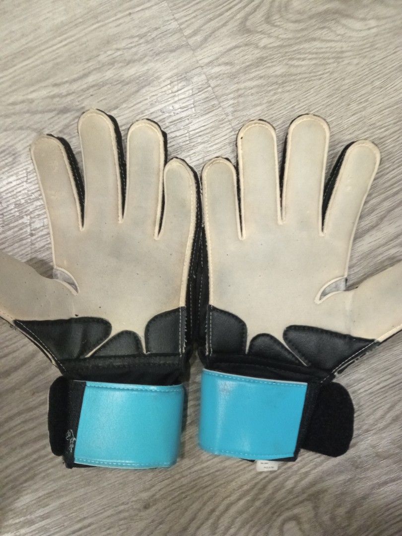 Mizuno football gloves outlet