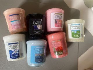 New authentic Yankee candle