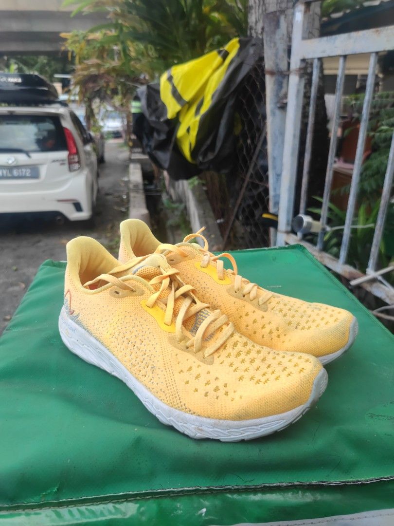 New balance tempo Men s Fashion Footwear Sneakers on Carousell
