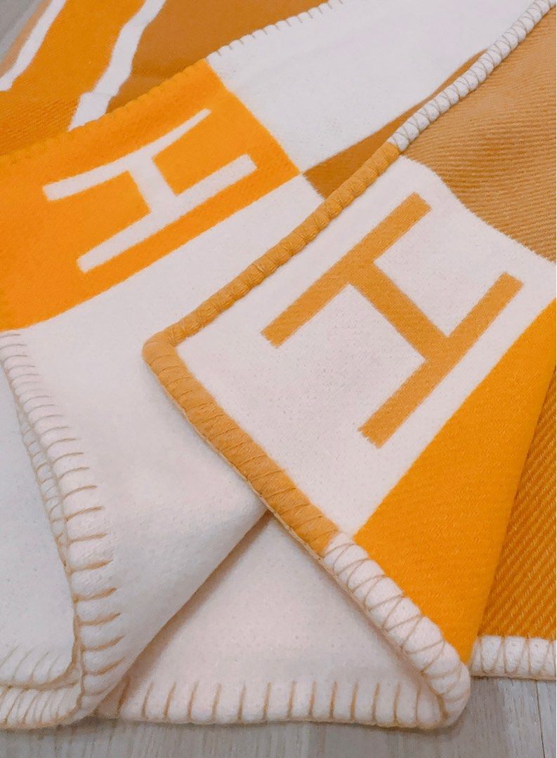 New] Hermes Avalon Vibration throw blanket 愛馬仕毛毯, 名牌, 飾物