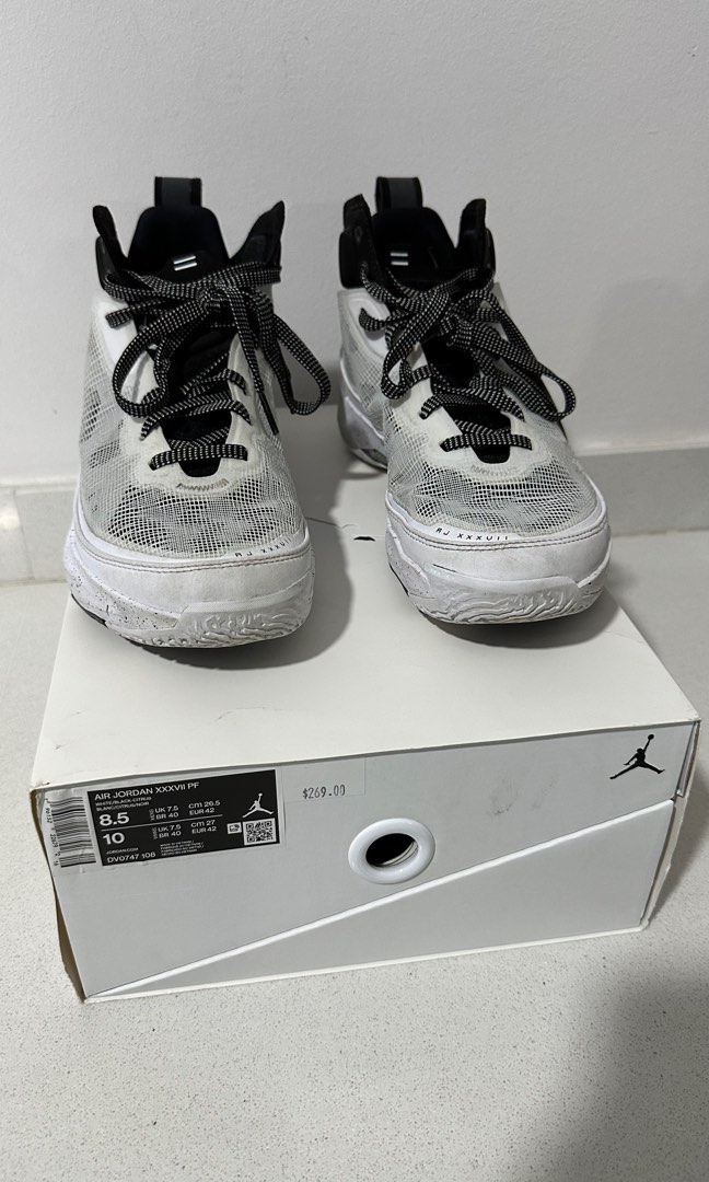 Nike best sale 42 cm