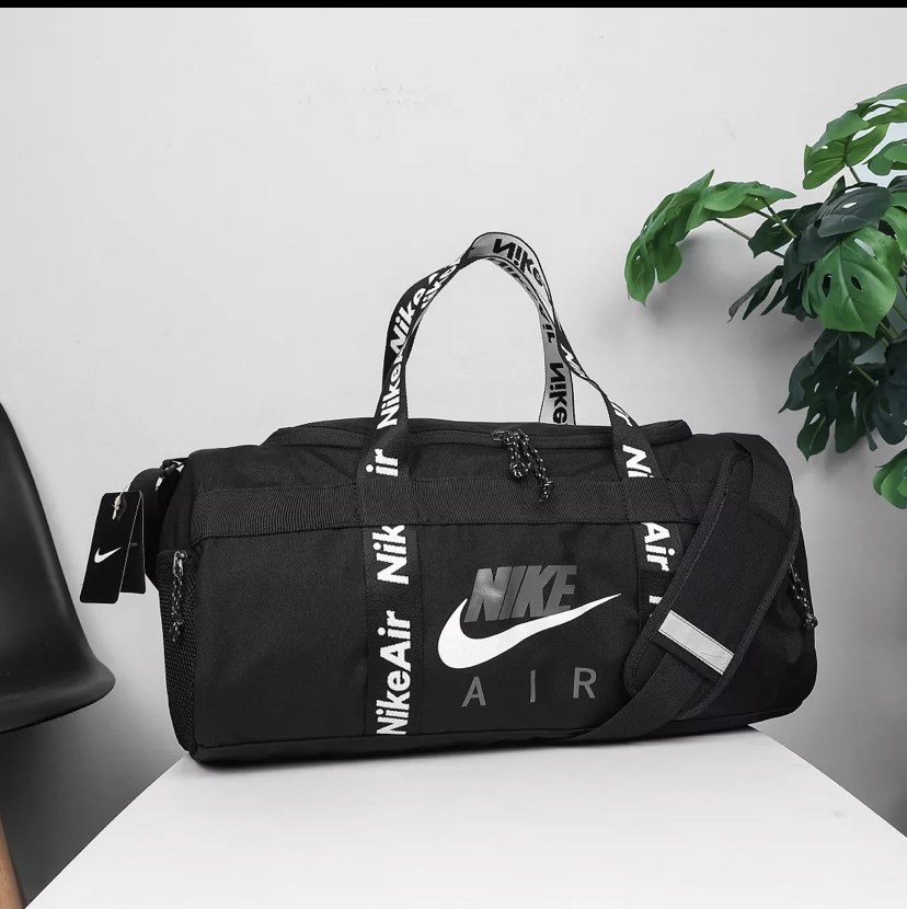 Men's Nike Gym bags and sports bags from $16