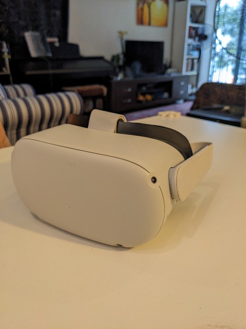 Used oculus outlet quest 64gb