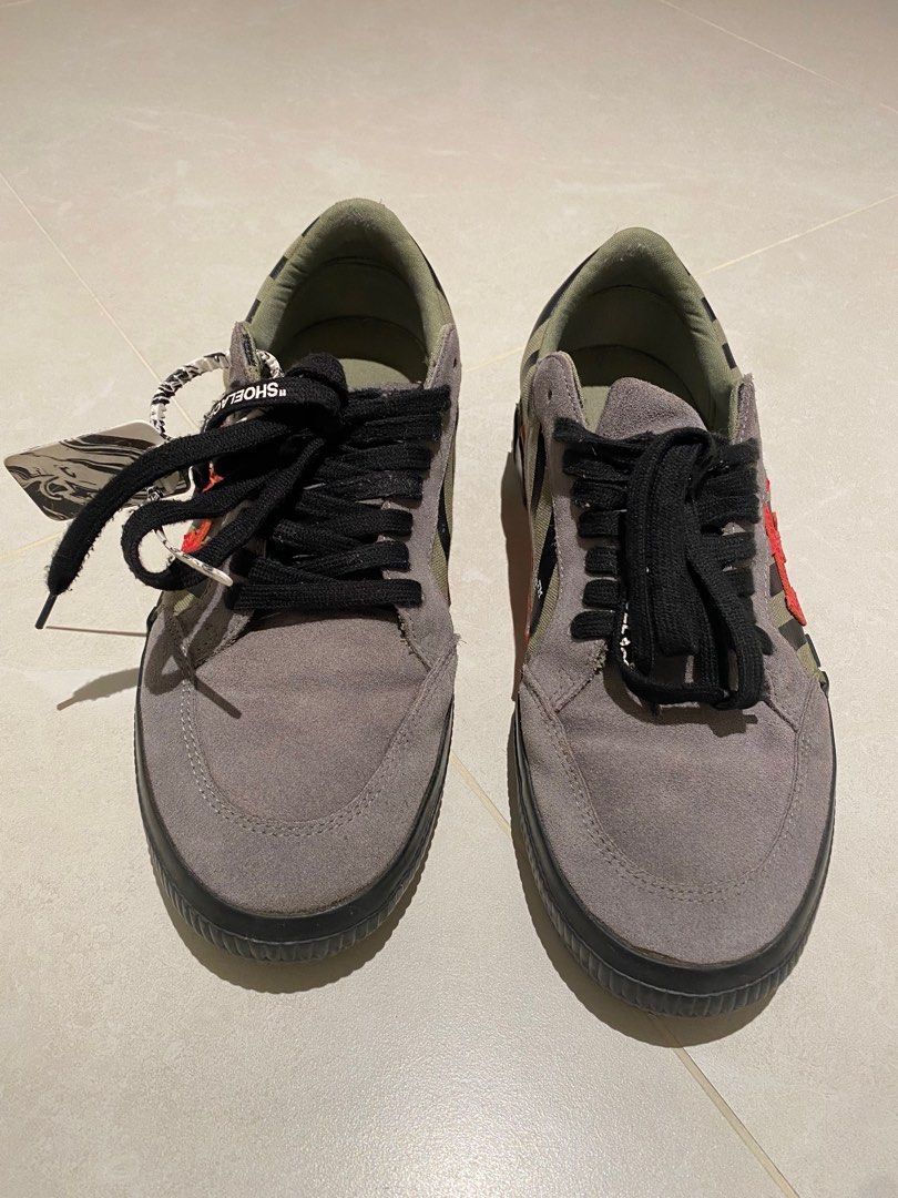 Red vulc 2025 off white