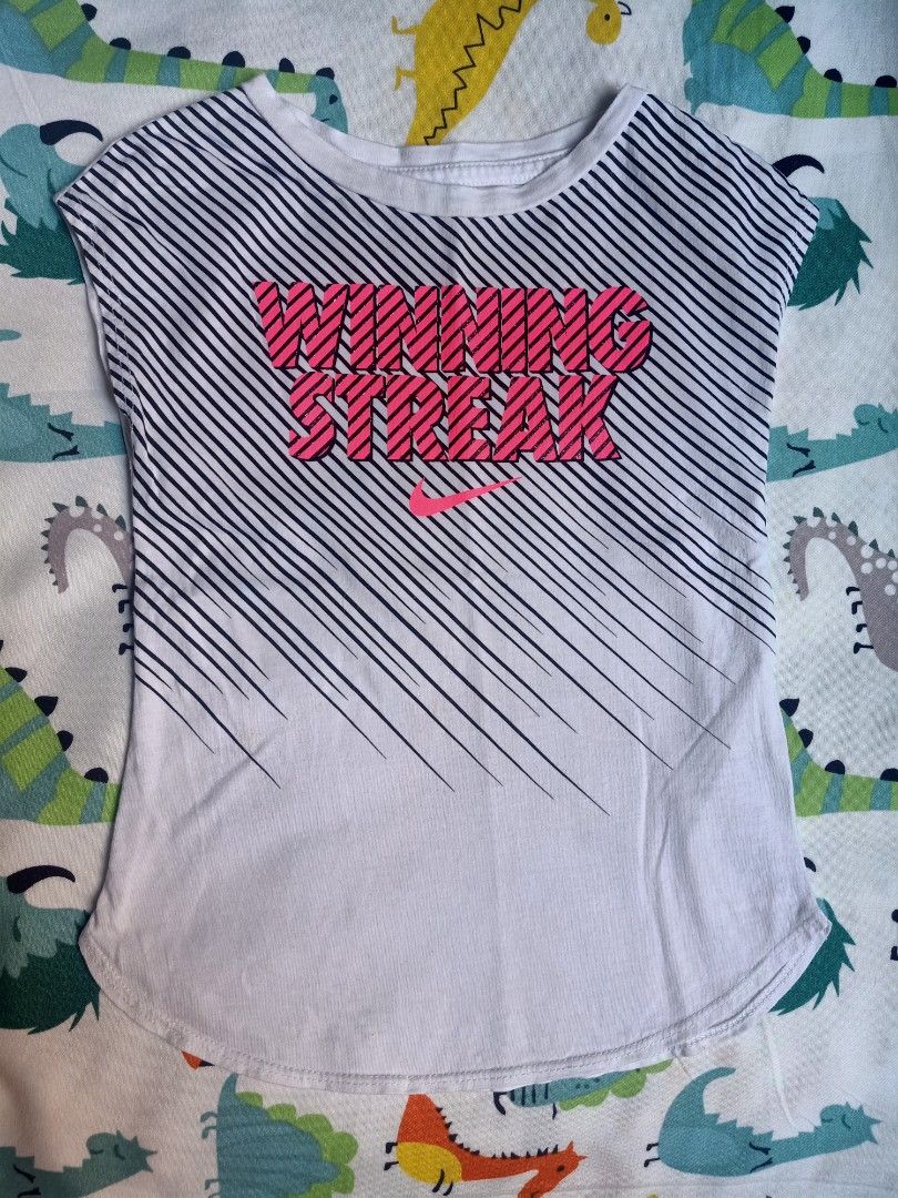 2t shop nike outfit