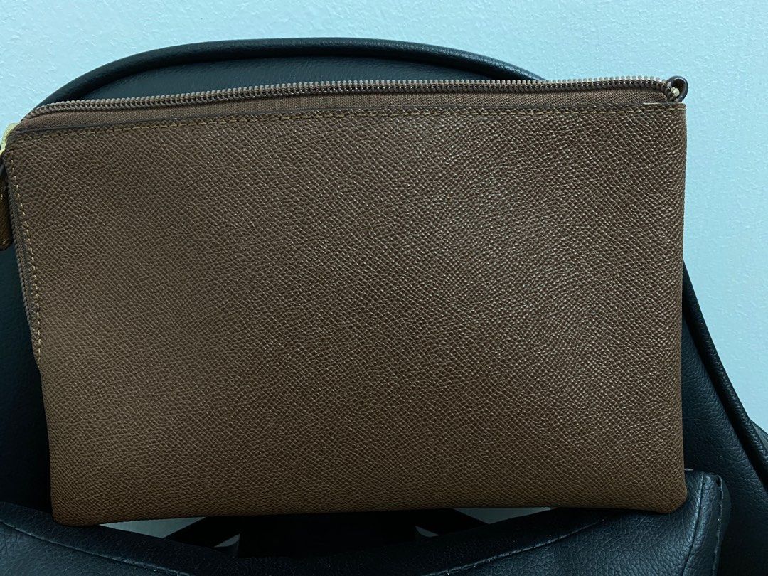 Original Coach Pouch Bag, Luxury, Bags & Wallets on Carousell