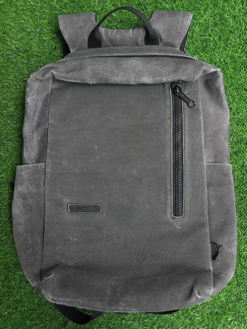 pacsafe intasafe z500 25180 backpack charcoal, Men's Fashion, Bags ...