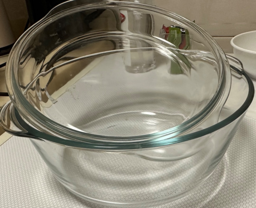 Pasabahce Borcam Backblech Mit Plastikdeckel – 3200 Ml, Transparent Mit Schwarzem Deckel, Für Ofen & Aufbewahrung