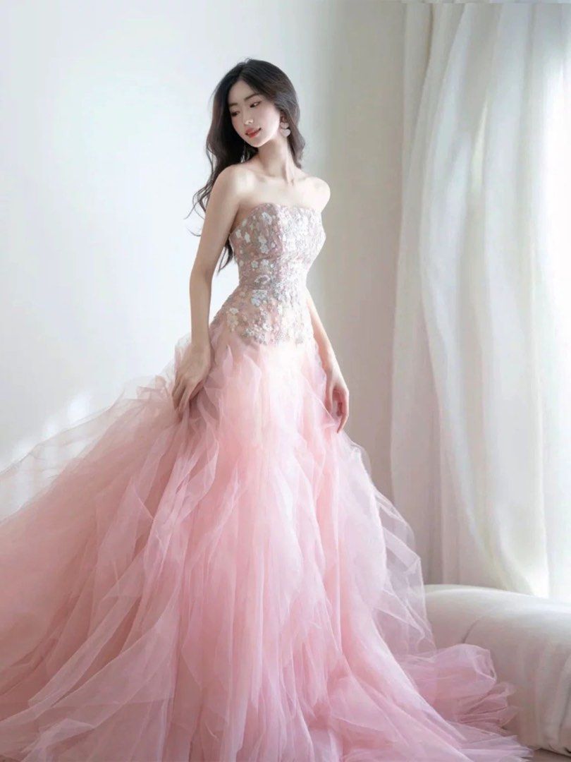 https://www.carousell.sg/p/pink-gown-dress-for-wedding-prom-1254128901/