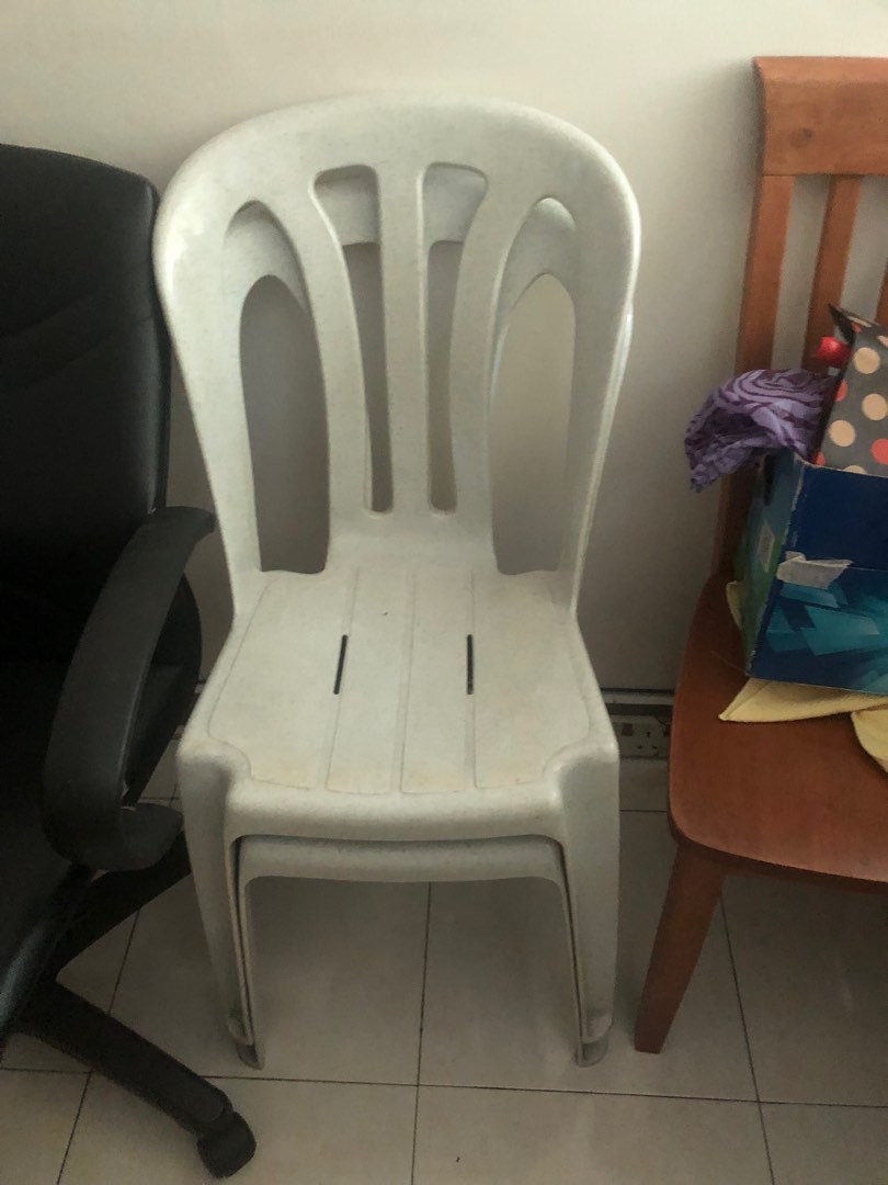 Plastic white chair, Furniture & Home Living, Furniture, Chairs on