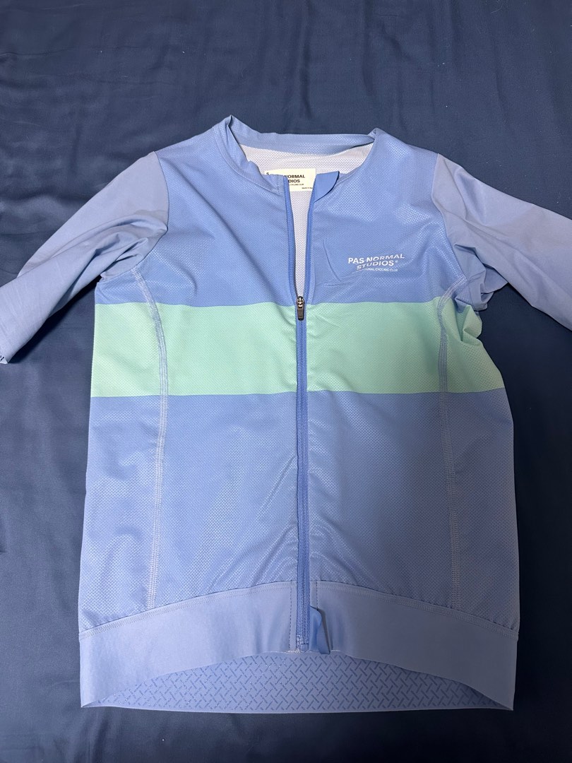 Off-white x nike women's easy run top photo blue online