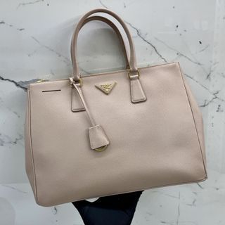 PRADA Medium Galleria Saffiano leather bag, Women's Fashion, Bags &  Wallets, Tote Bags on Carousell