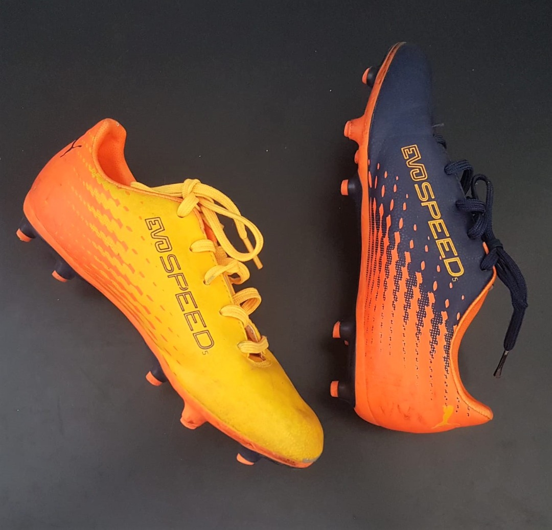 Puma evospeed football boots hot sale
