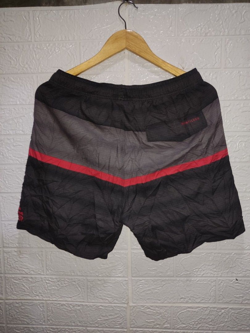 Short Noir Quicksilver - Taille 2/34, Homme, Occasion Très Bon état