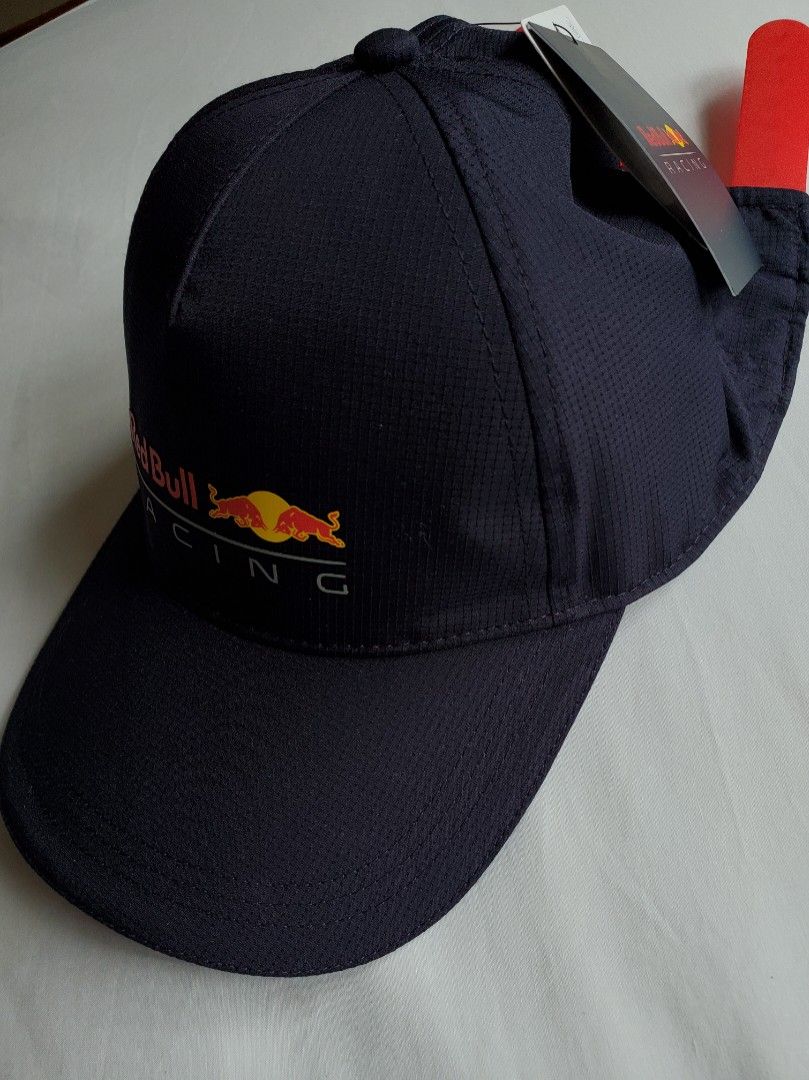 Authentic Red Bull Formula 1 Grand Prix Collectable Cap Men s