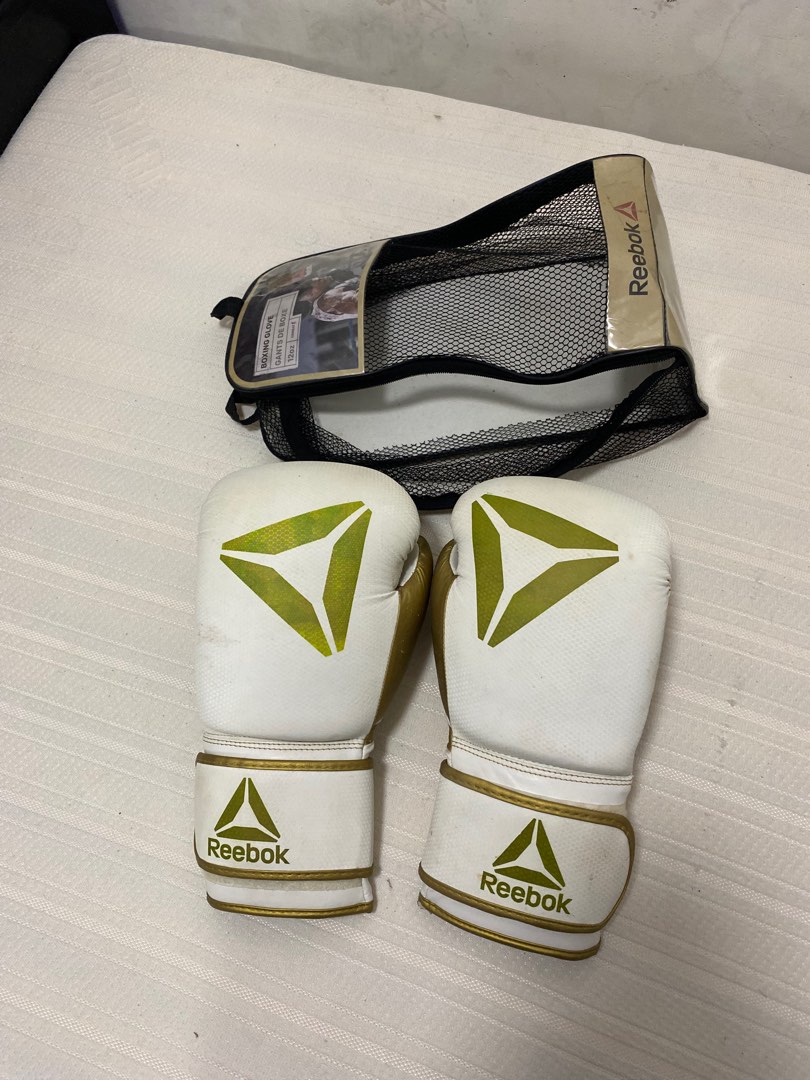 Reebok boxing sales gloves 12oz