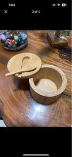 Salt box Organic Bamboo Round Magnetic Lid Storage Seasoning Box Spice Jar With Spoon