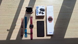 Samsung A72 256gb + Samsung Galaxy Watch 3 41mm w/ FREE Galaxy Buds