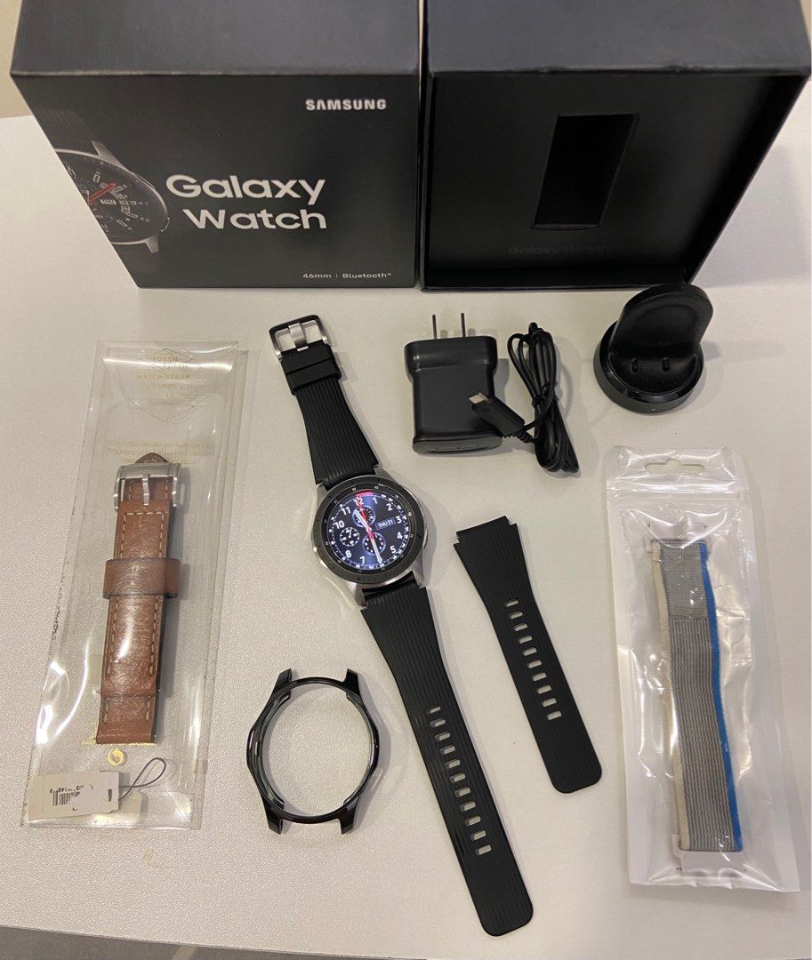 Samsung galaxy watch 46mm hotsell what s in the box
