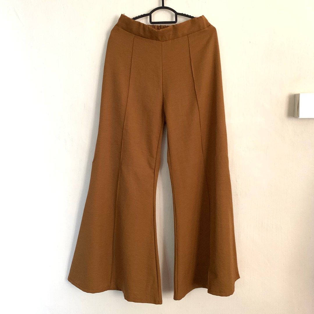 brown bootcut pants, Women's Fashion, Bottoms, Jeans & Leggings on Carousell