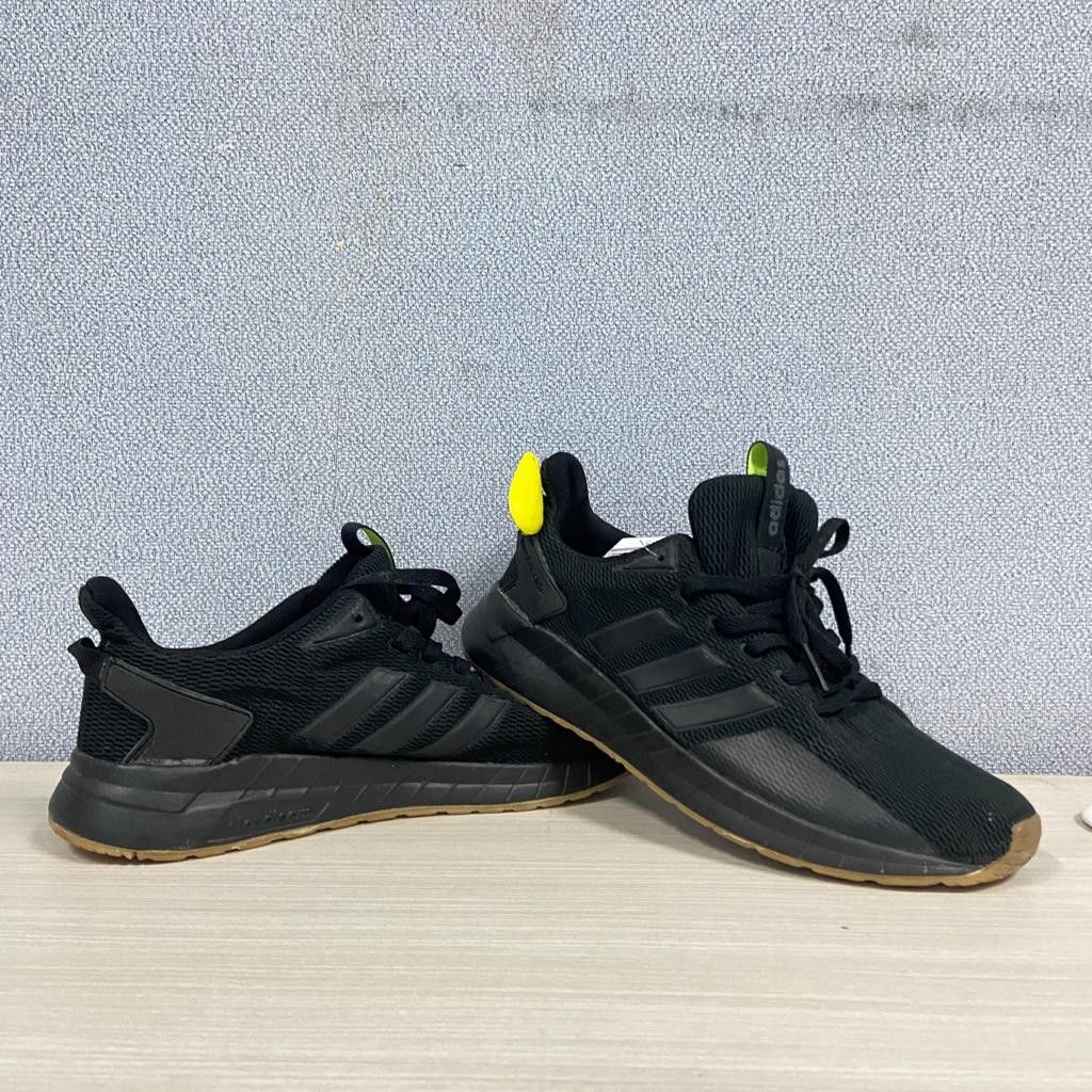 sepatu adidas questar ride black