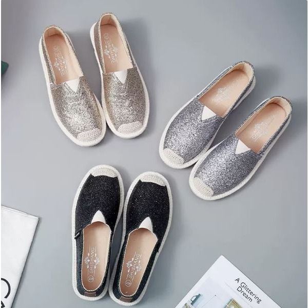 Gold discount sparkle loafers