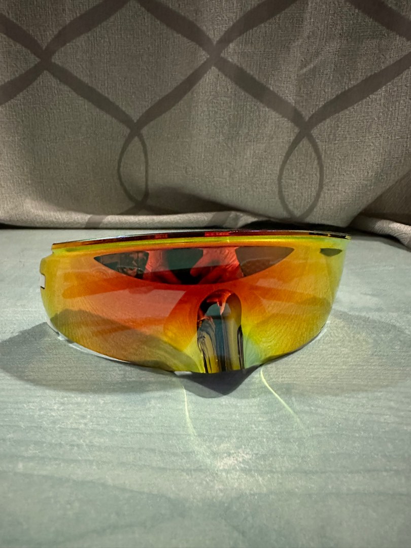 Oakley sunglasses on sale orange lenses