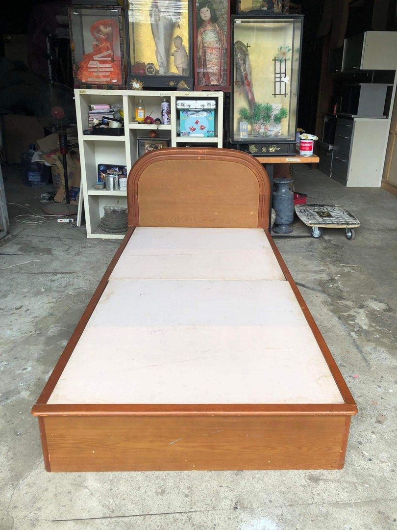 Single cot clearance olx