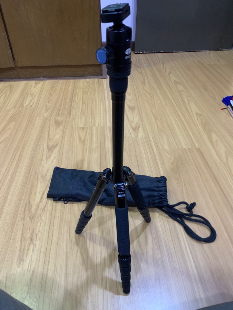 Sirui Tripod, Photography, Photography Accessories, Tripods & Monopods